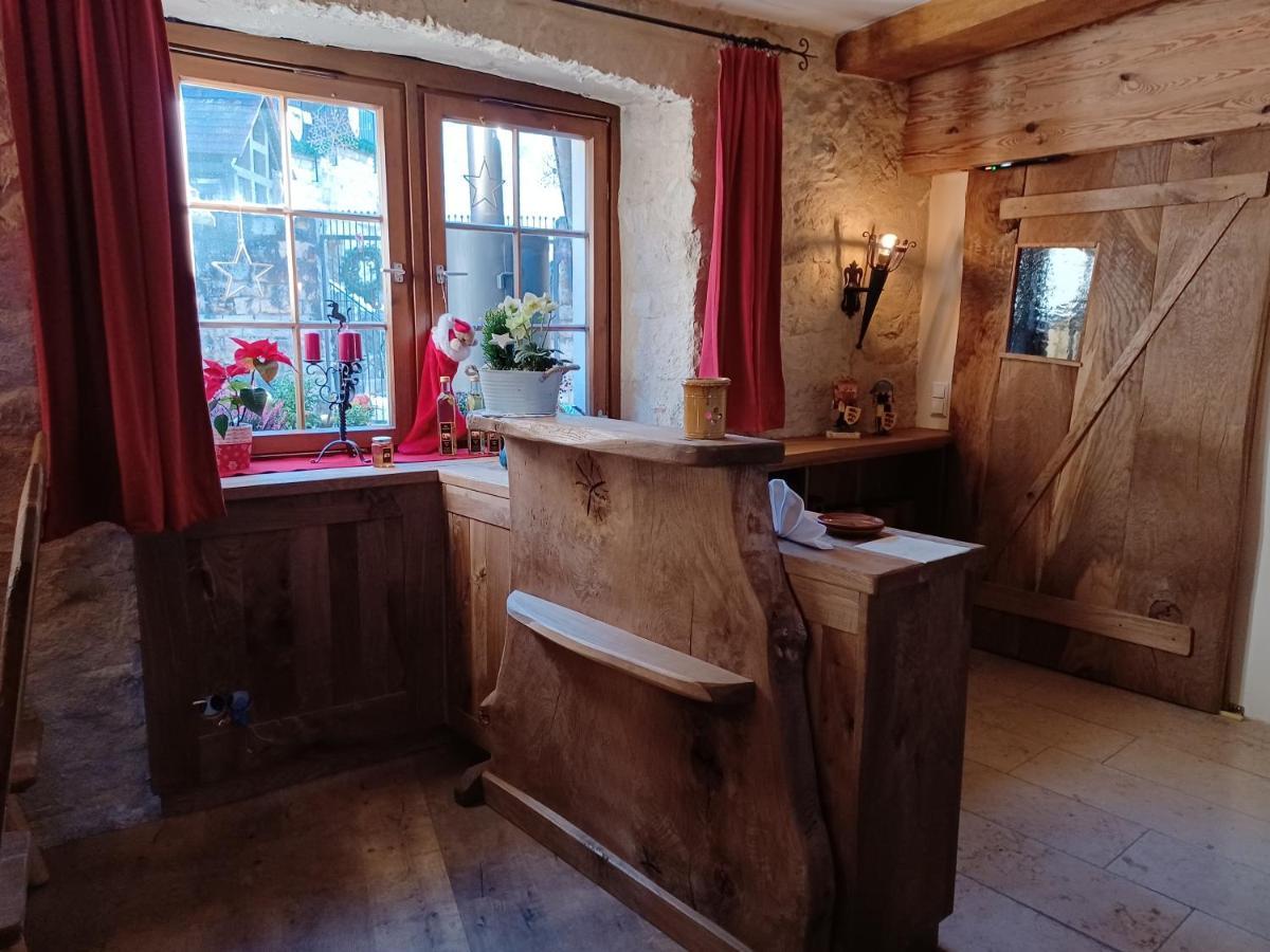 Burg Katzenstein Hotel ภายนอก รูปภาพ